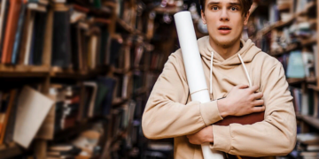 Купити курсову роботу: переваги співпраці з професіоналами