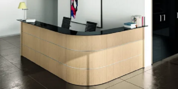 Стойки ресепшн: виды, модные тенденции и выбор