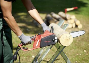 Цепные пилы: ключевые достоинства, виды и советы по выбору