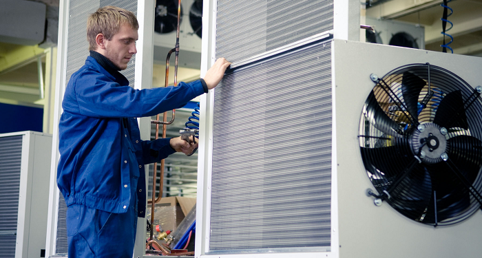 Features of professional repair of refrigeration equipment