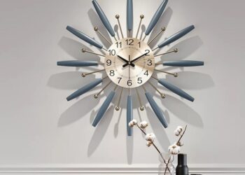 Емоційний аспект використання великого настінного годинника: створення атмосфери та настрою в приміщенні