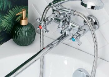 Выбираем смесители для ванны: основные виды и рекомендации по выбору