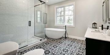Modern bathroom renovation trends: materials, layout, and technology