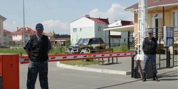 Практическая организация охраны коттеджного поселка: что работает в реальных условиях