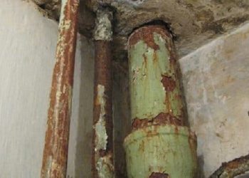 Чому проблеми з каналізацією в старих будинках відрізняються – польовий гід