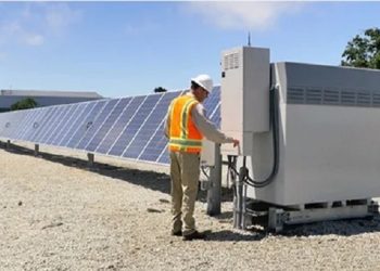 Best home solar battery backup features to look for before you buy